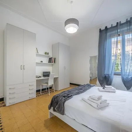 Ferrari - Stazione E Centro Citta 아파트 모데나