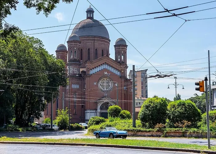 Ferrari - Stazione E Centro Citta
