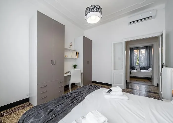 Ferrari - Stazione E Centro Citta Апартаменты Модена