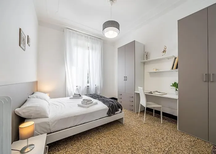 Ferrari - Stazione E Centro Citta Modena